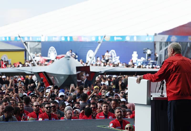 Cumhurbaşkanı Erdoğan: "Savunma sanayisinde tam bir devrime imza atıyoruz"