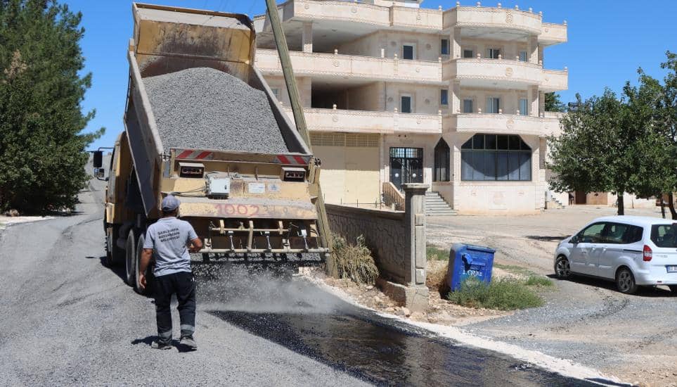 Büyükşehir, viranşehir’de kırsal yolları yeniliyor