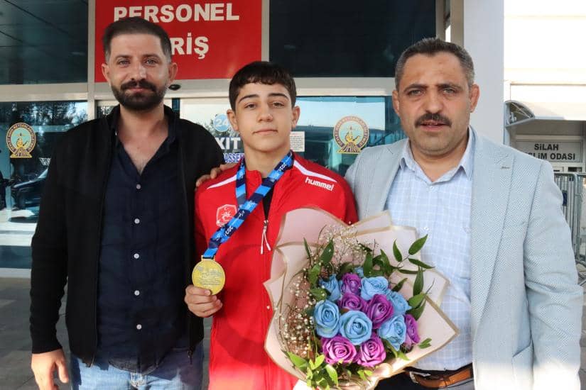 Balkan şampiyonu dedeoğlu, şanlıurfa’da gurur yaşattı