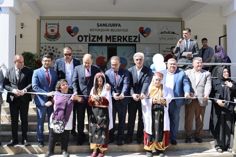 Büyükşehir, otizm ve ruh sağlığı merkezlerini hizmete sundu